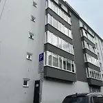 Fin Og Sentralt For En Stor Familie *