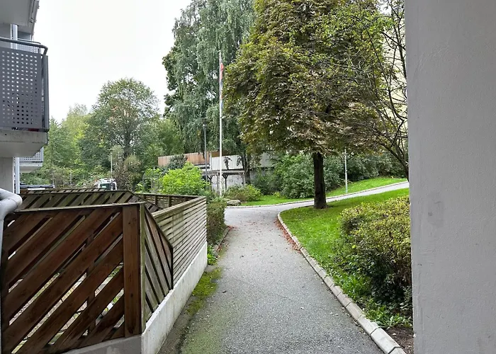 아파트 Fin Og Sentralt For En Stor Familie 오슬로